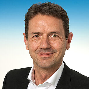 Dr. Rainer Kühne